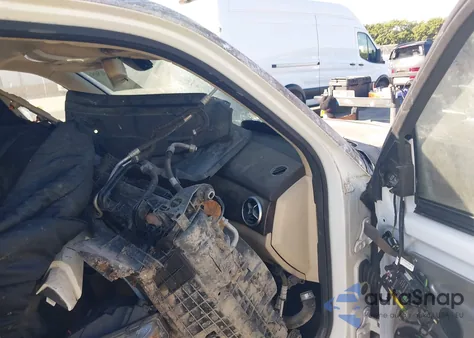 2014 Mercedes-Benz Glk 350 from USA, damaged, VIN WDCGG5HB3EG336179